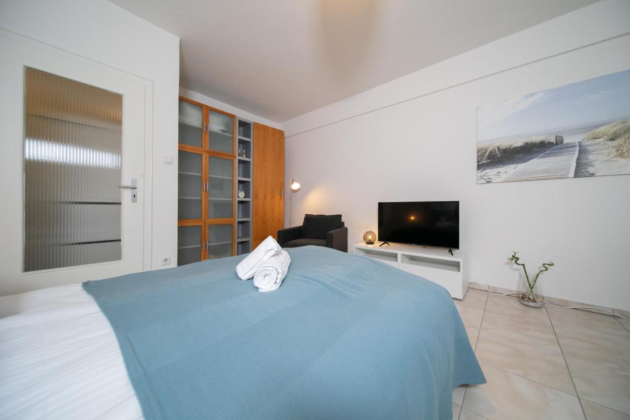 Apartment Blue - Zentral Und Gut Angebunden Düsseldorf Extérieur photo